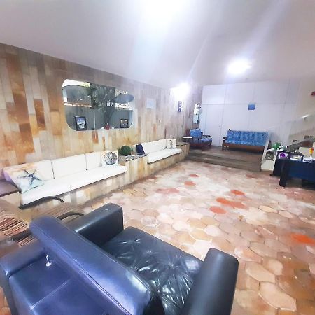 Perola House Hostel กัวรูจา ภายนอก รูปภาพ