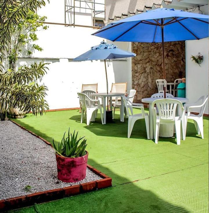 Perola House Hostel กัวรูจา ภายนอก รูปภาพ