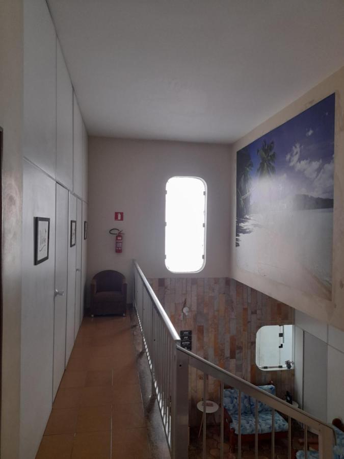 Perola House Hostel กัวรูจา ภายนอก รูปภาพ