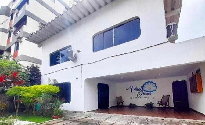 Perola House Hostel กัวรูจา ภายนอก รูปภาพ